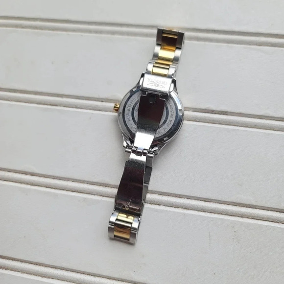 Invicta Angel Quartz Crystal White MOP Dial Ladies Watch 28655 Japan Movement - Picture 5 of 13